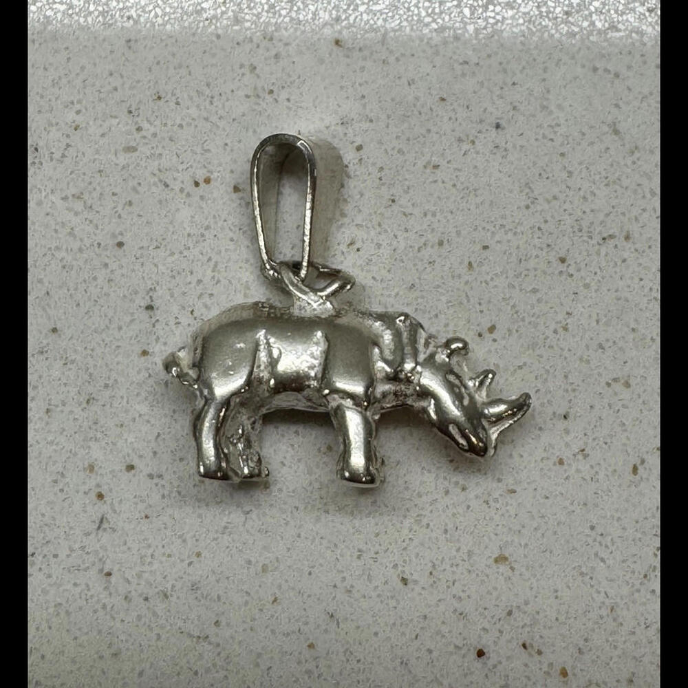 .925 Sterling Silver 3-D RHINOCEROS CHARM NEW Pendant Rhino Africa .925 Mexican